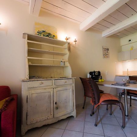 La Campagne St Lazare - Restaurant Chambres D'Hotes Piscine & Spa Forcalquier Εξωτερικό φωτογραφία