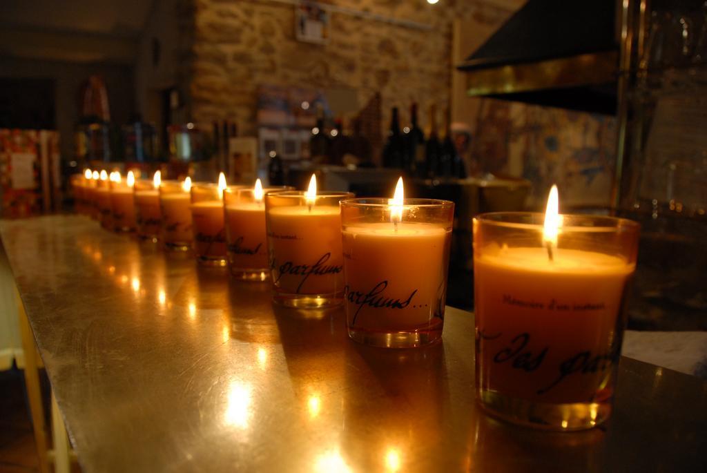 La Campagne St Lazare - Restaurant Chambres D'Hotes Piscine & Spa Forcalquier Εξωτερικό φωτογραφία